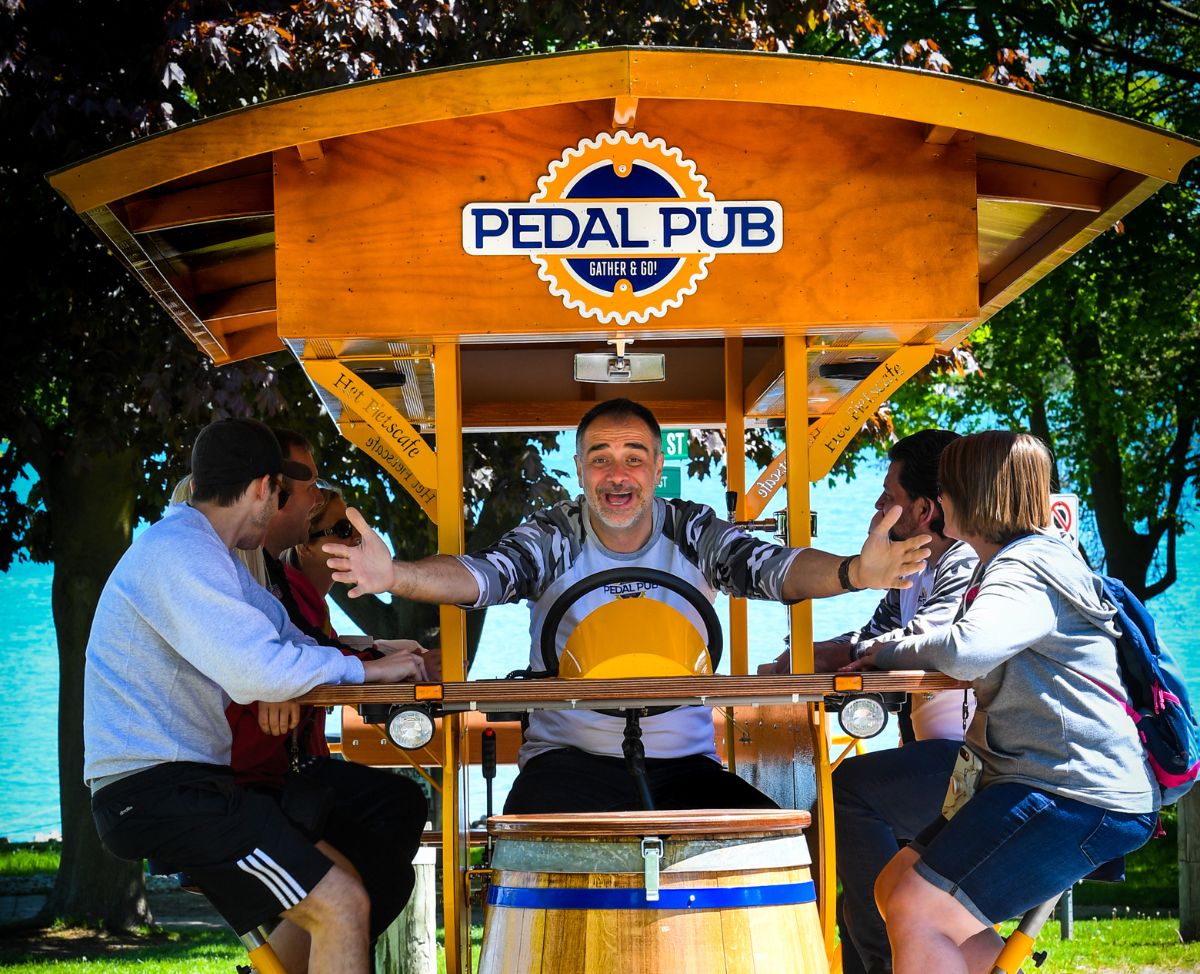 Pedal Pub pilot leading party bike tour